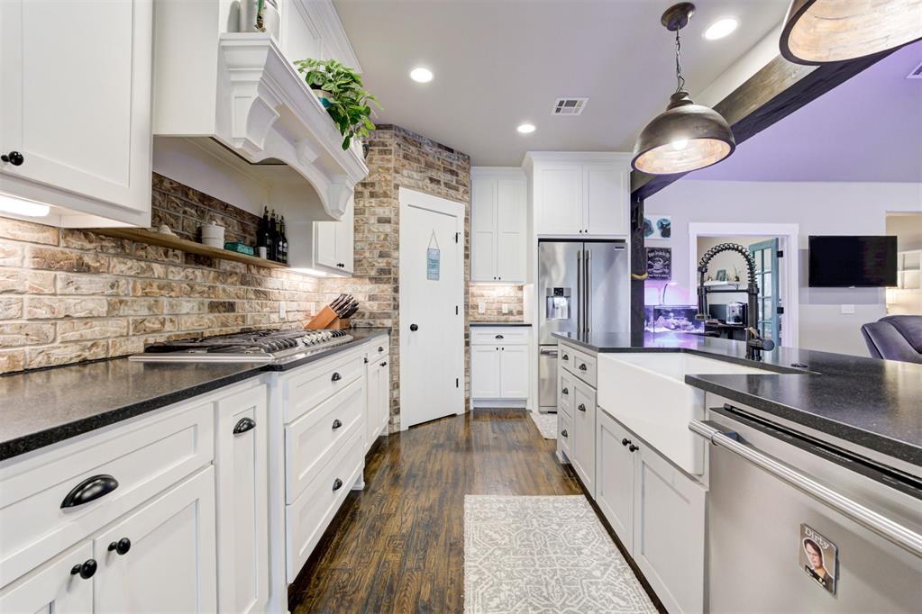 14716 Turkey Hills Road