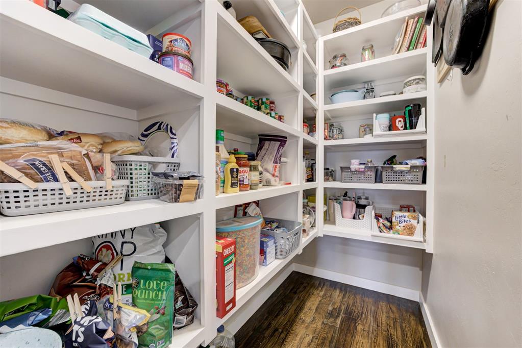 14716 Turkey Hills Road