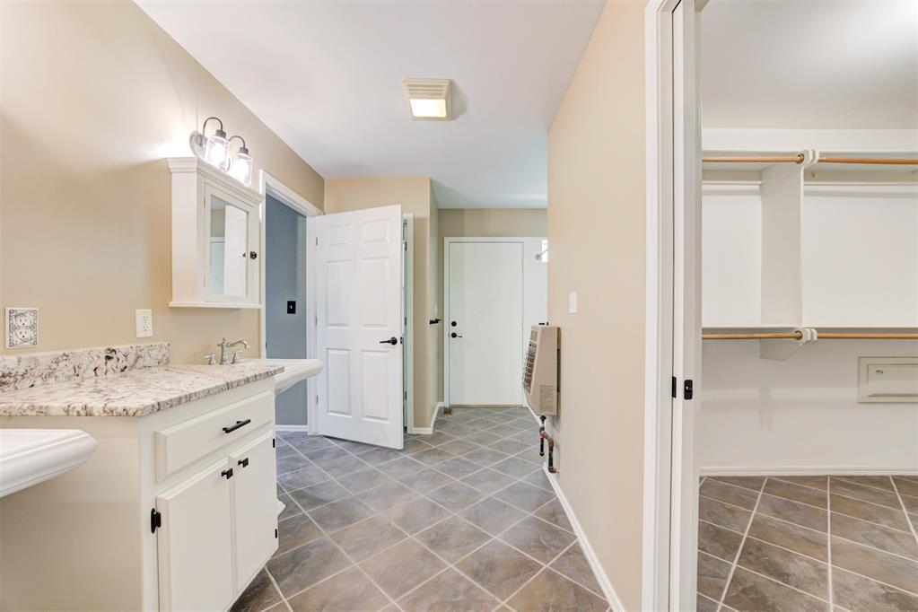 32292 Rattlesnake Hill Road