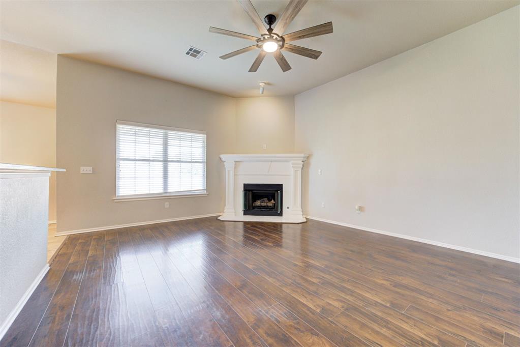 913 Desert Trail
