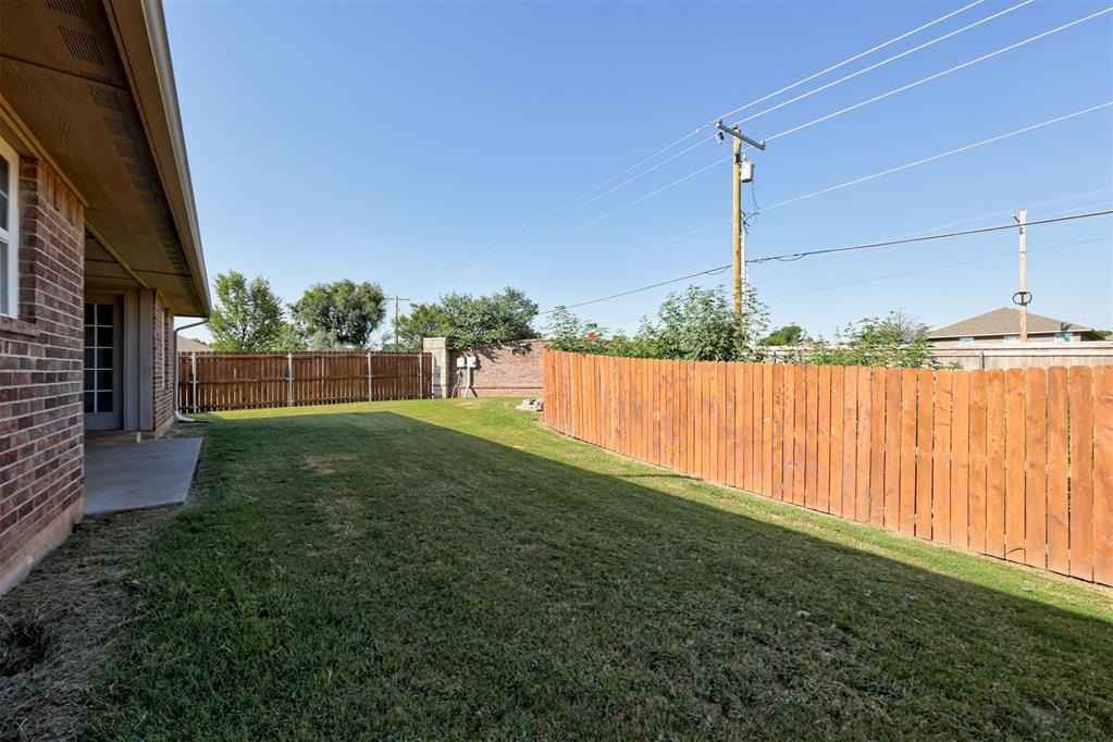 913 Desert Trail