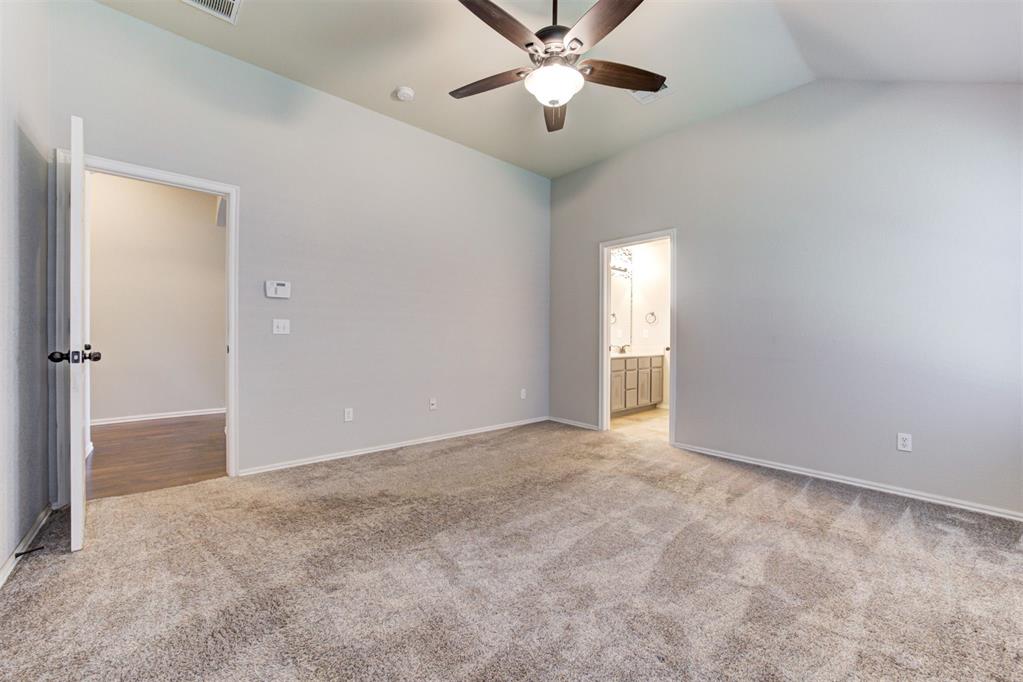 913 Desert Trail