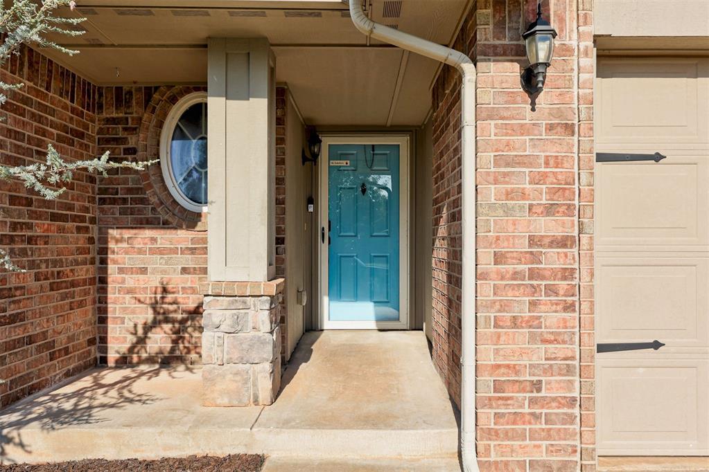 913 Desert Trail