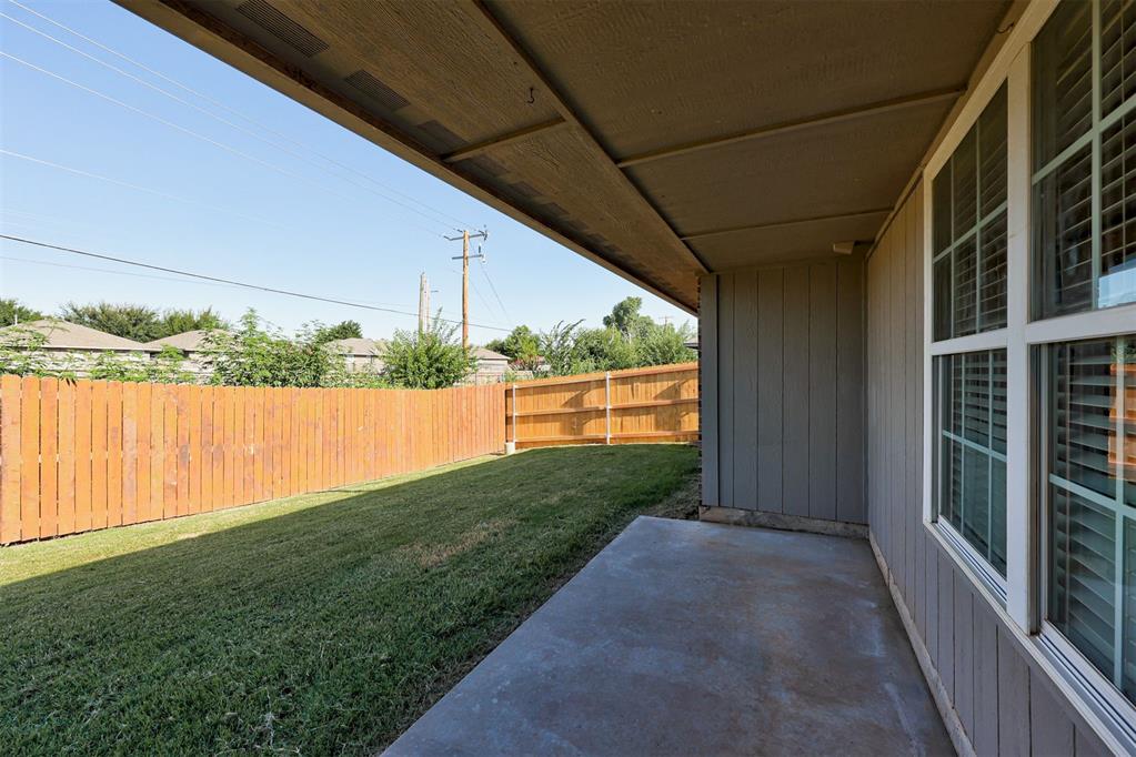 913 Desert Trail