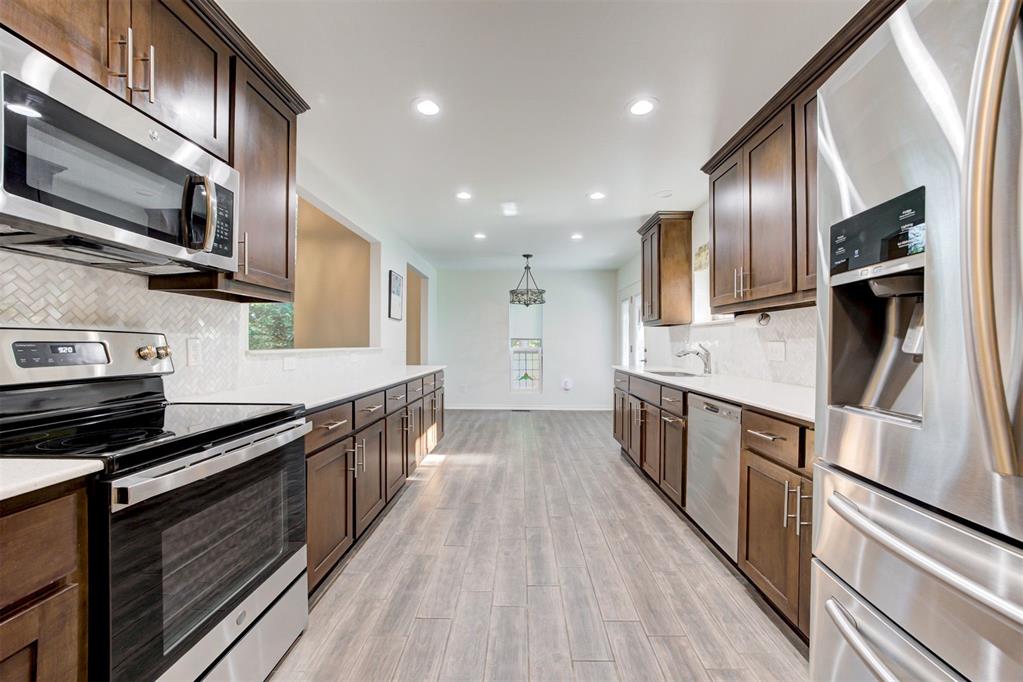 3120 N Pinecrest Drive