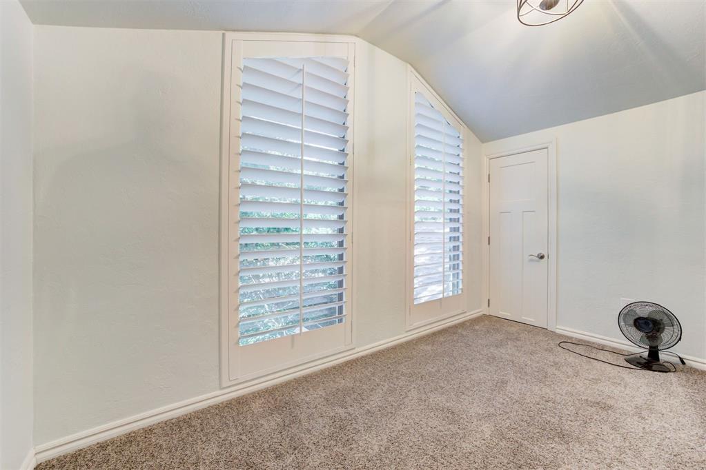 3120 N Pinecrest Drive