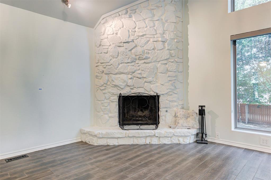 3120 N Pinecrest Drive