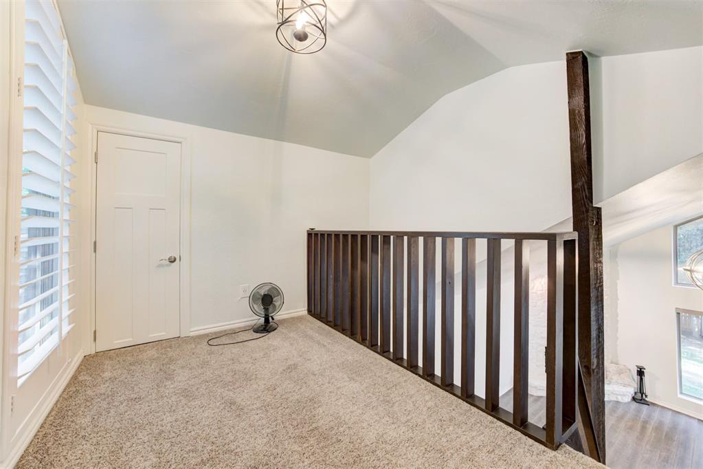 3120 N Pinecrest Drive