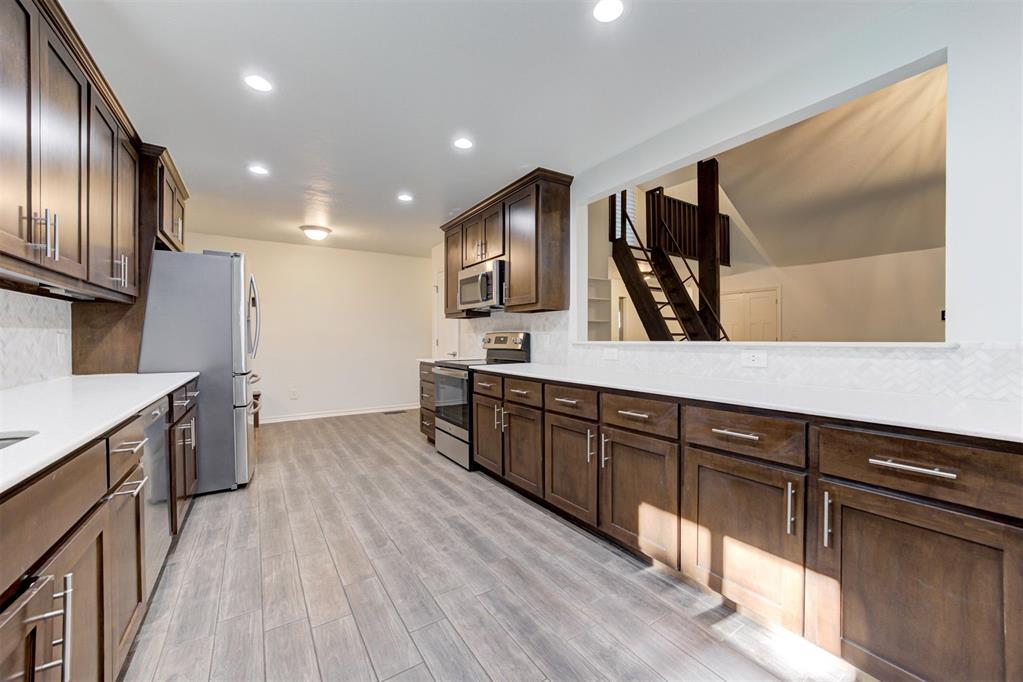 3120 N Pinecrest Drive