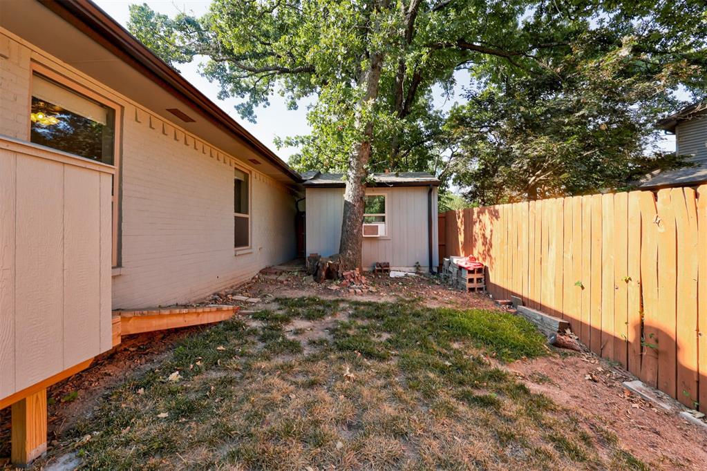 3120 N Pinecrest Drive