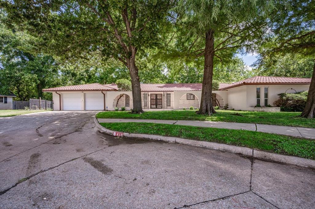 419 George L Cross Court