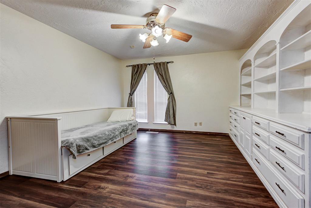 419 George L Cross Court