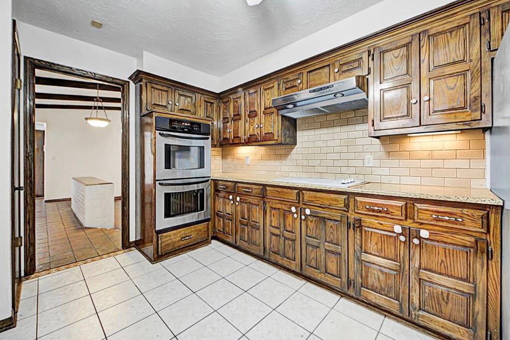 419 George L Cross Court