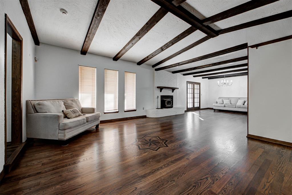 419 George L Cross Court