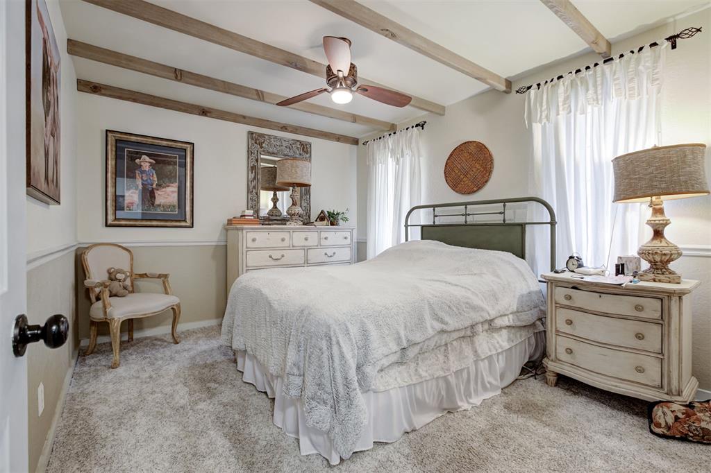 4636 Forest Hills Drive