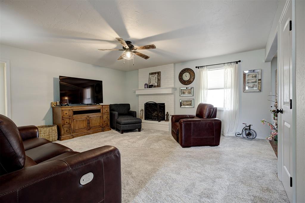 4636 Forest Hills Drive