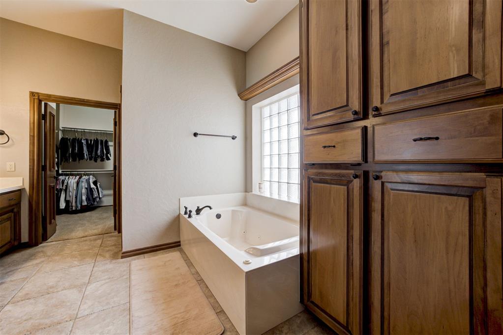 1307 Whispering Ridge Drive