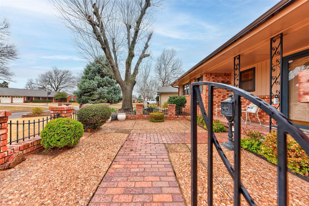 115 Briarwood Street