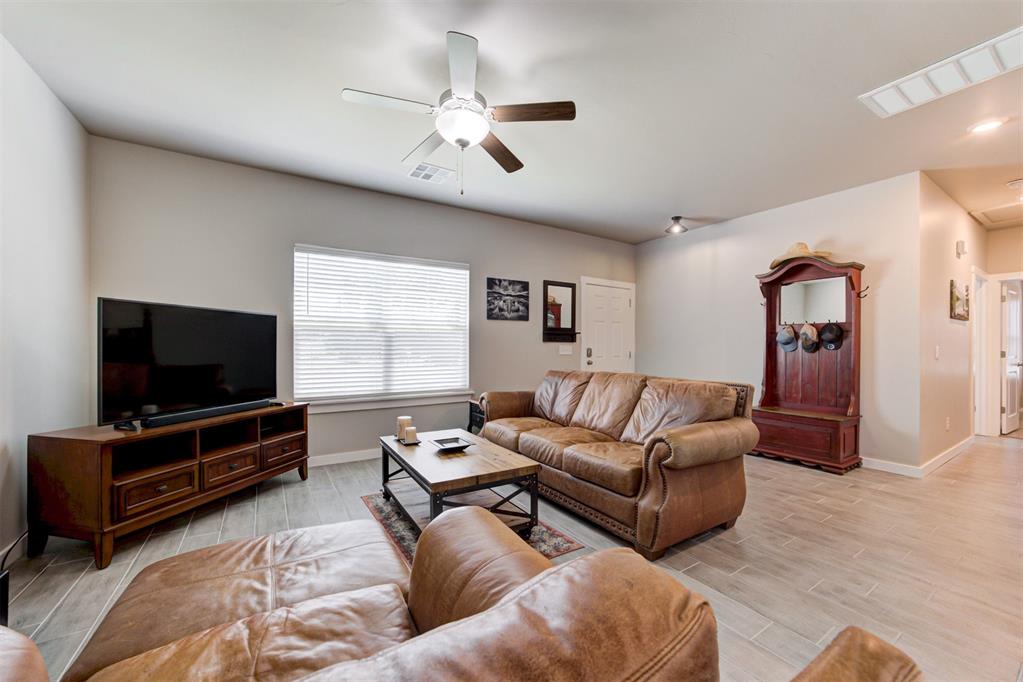 332252 E Caprock Drive