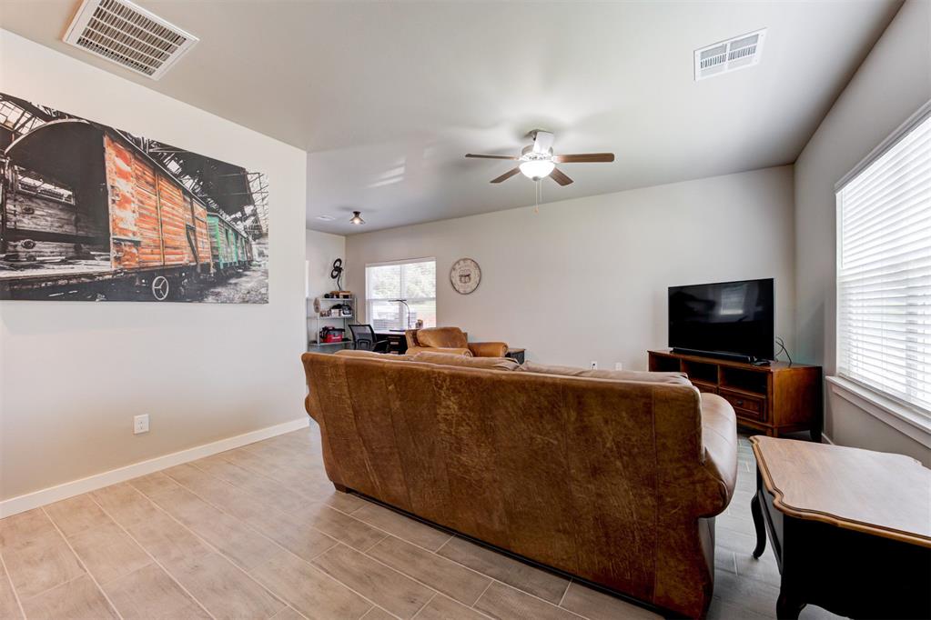332252 E Caprock Drive