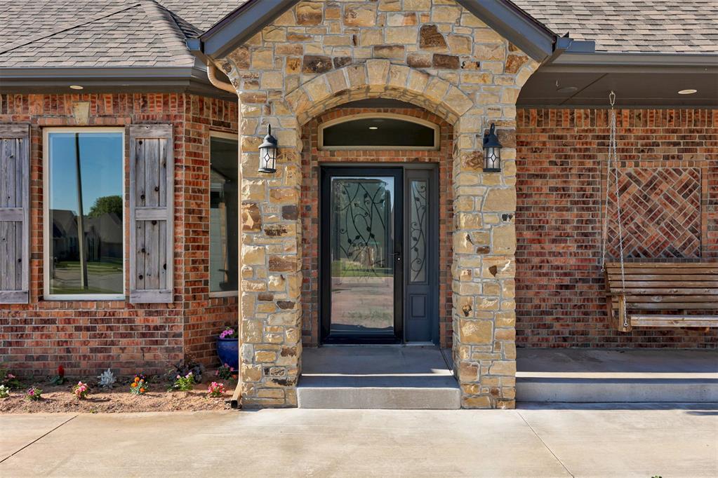 516 Kings Court