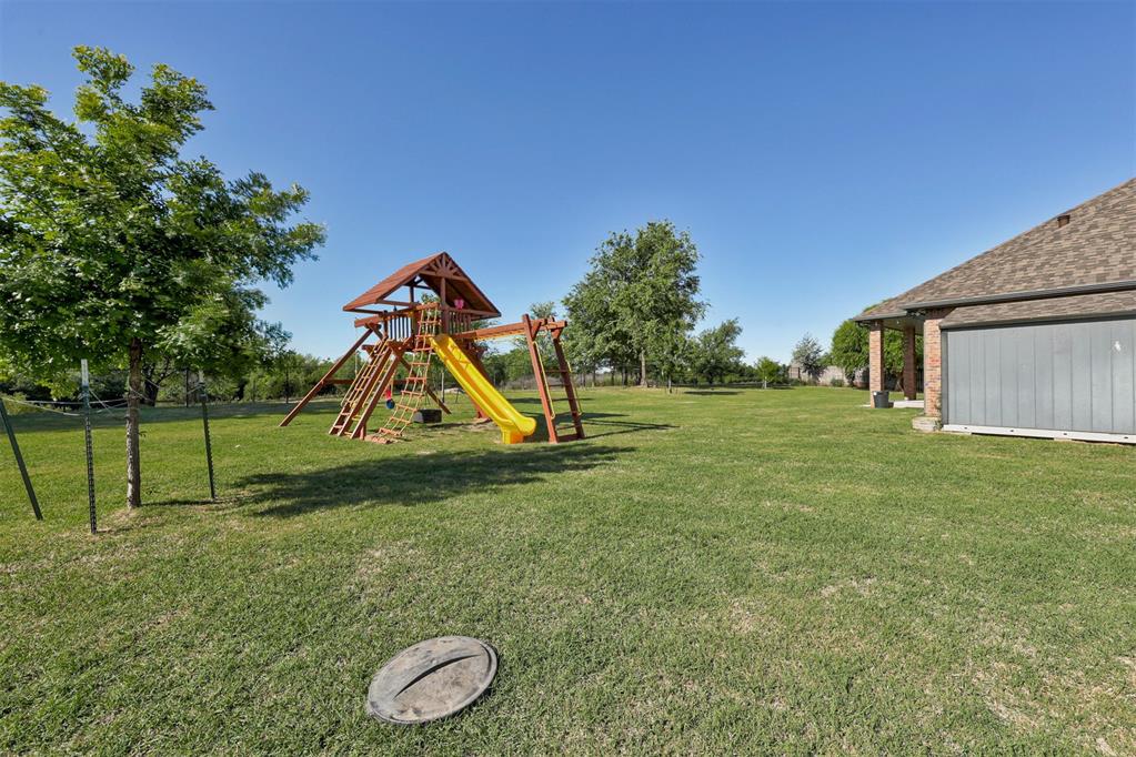 516 Kings Court