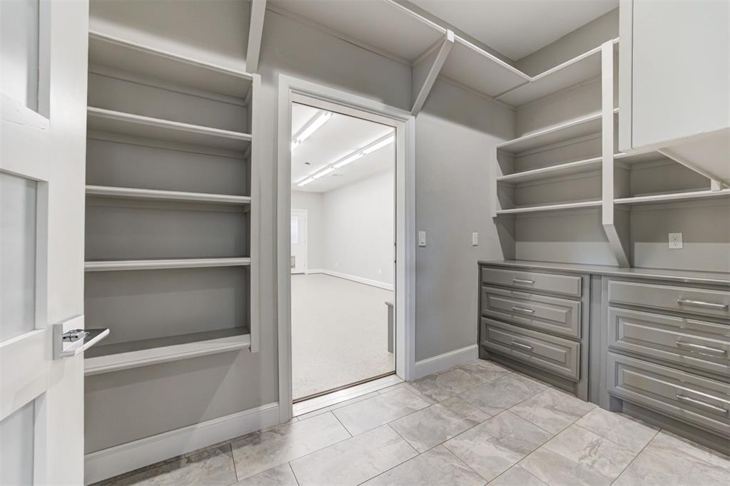 516 Kings Court