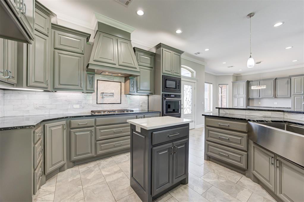 516 Kings Court