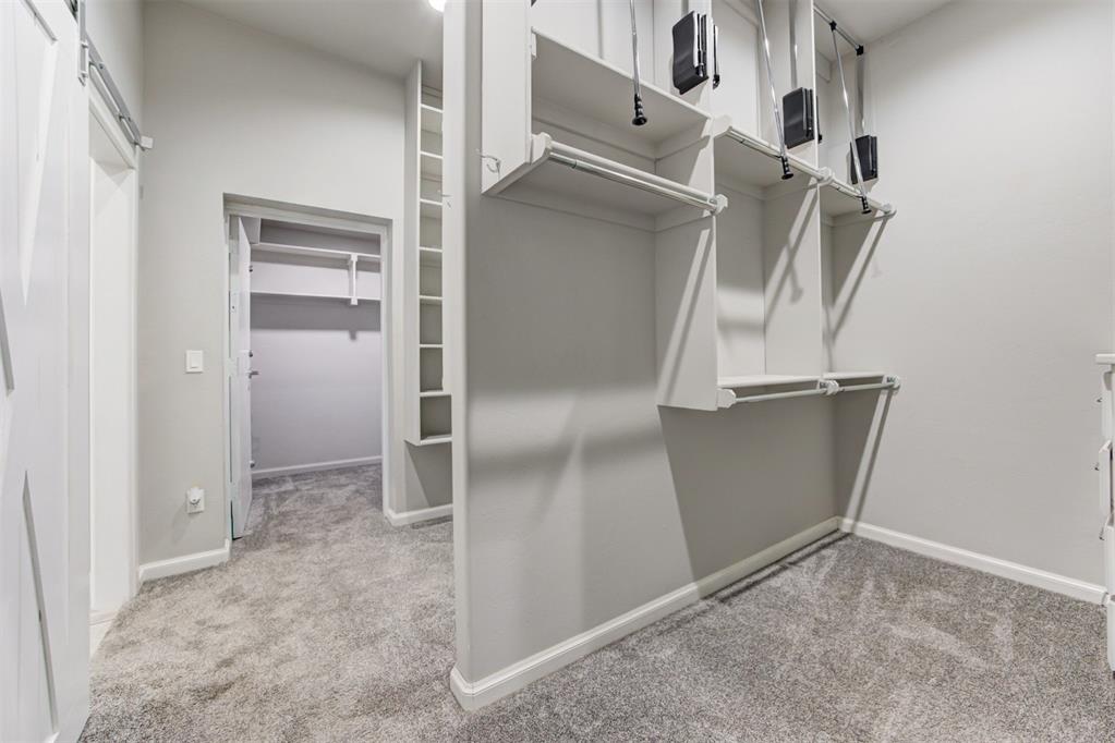 516 Kings Court