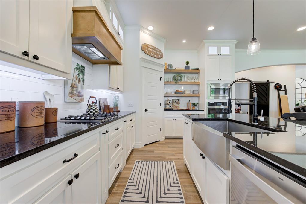 1311 Presidio Drive