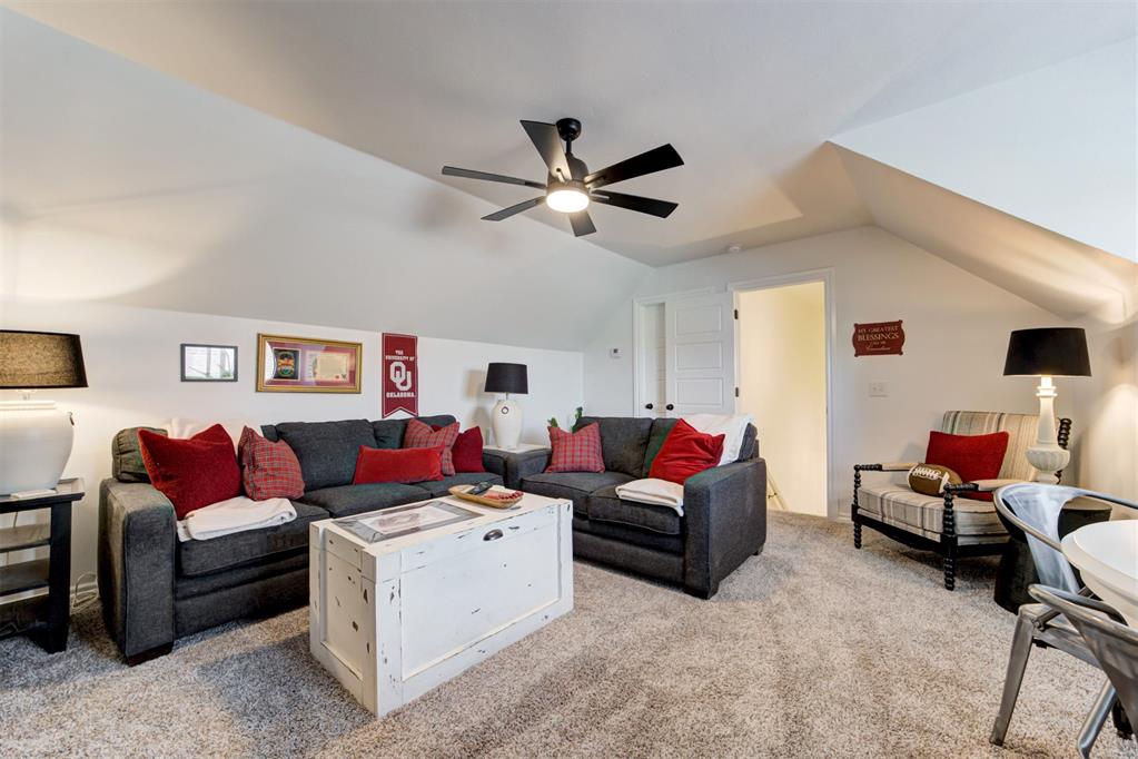 1311 Presidio Drive
