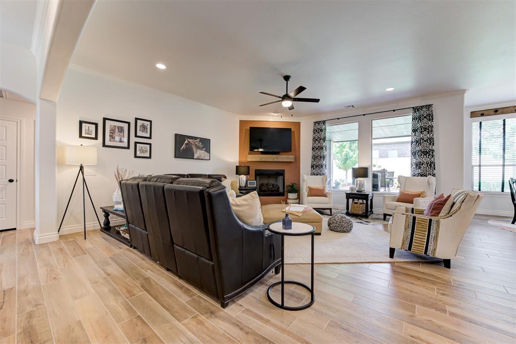 1311 Presidio Drive