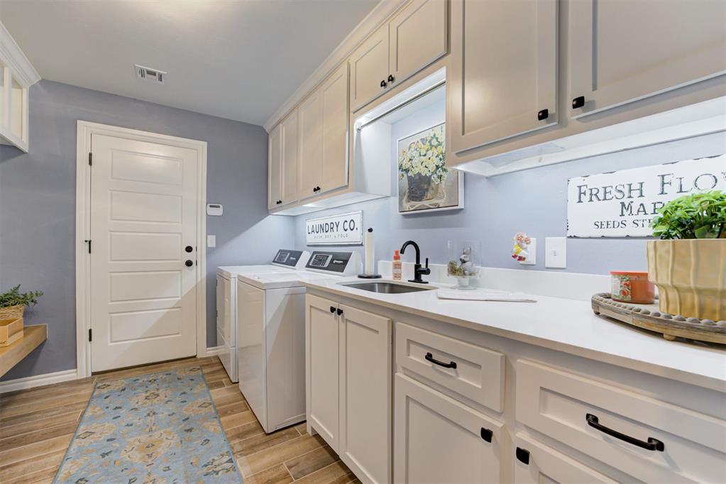 1311 Presidio Drive