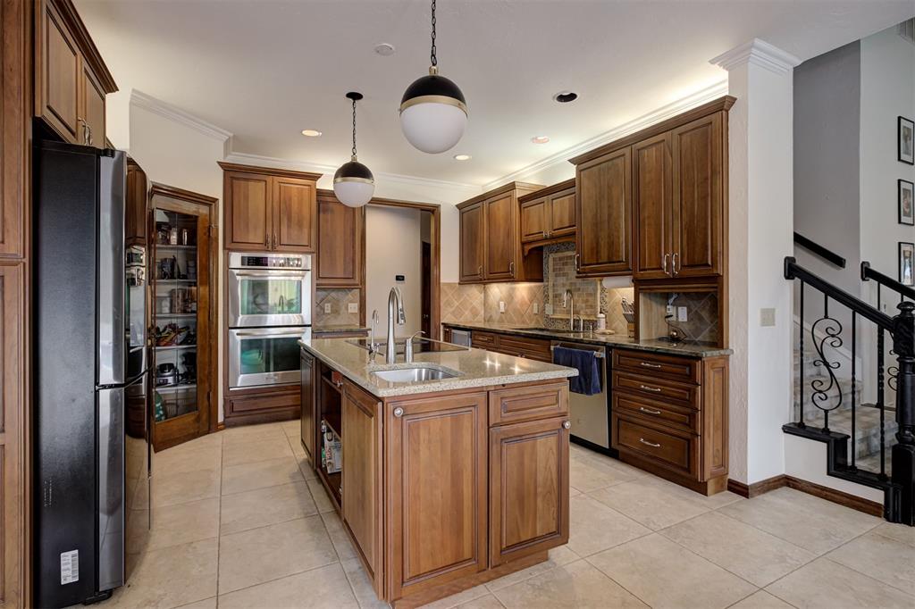2601 Stratton Drive