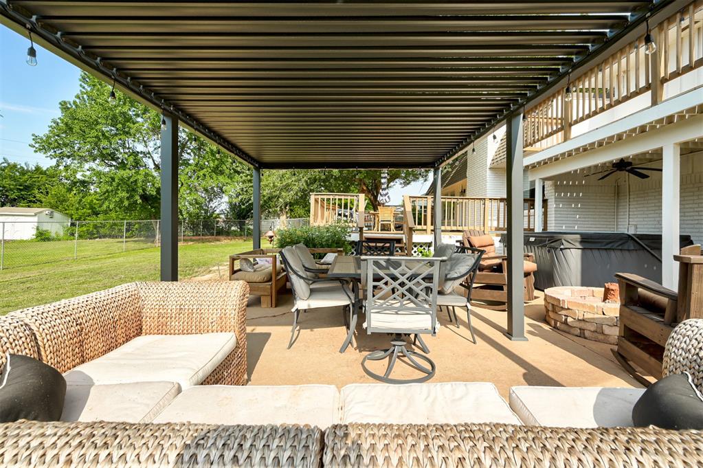 1716 W David Drive