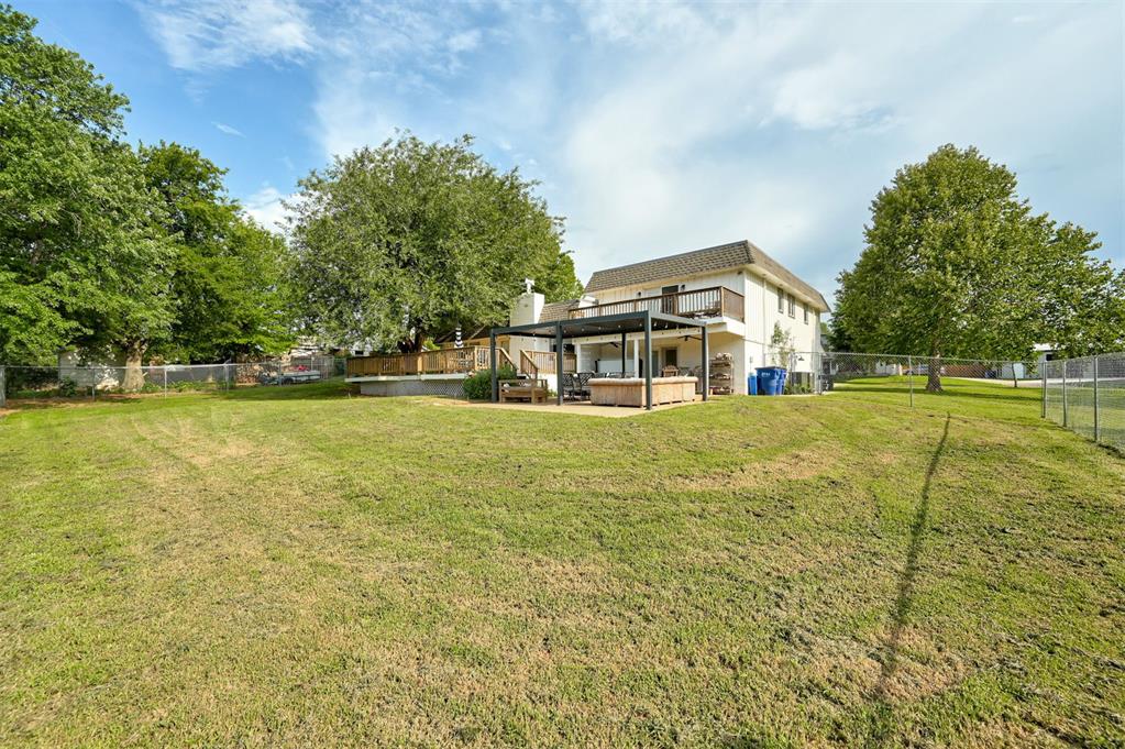 1716 W David Drive