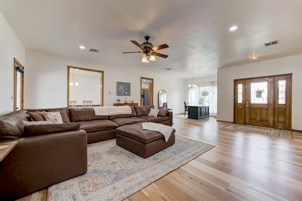 50 Serenada Lane