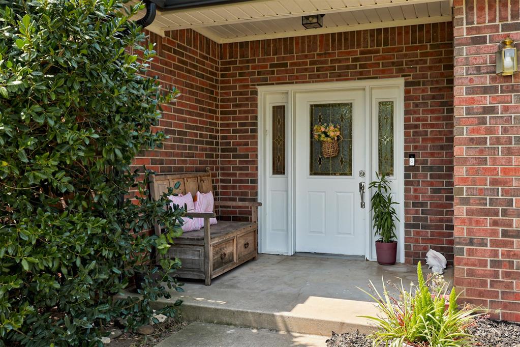 50 Serenada Lane