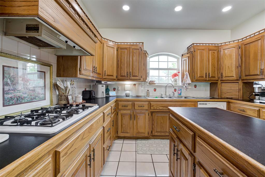 50 Serenada Lane