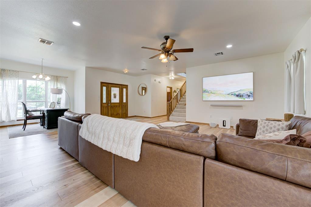 50 Serenada Lane