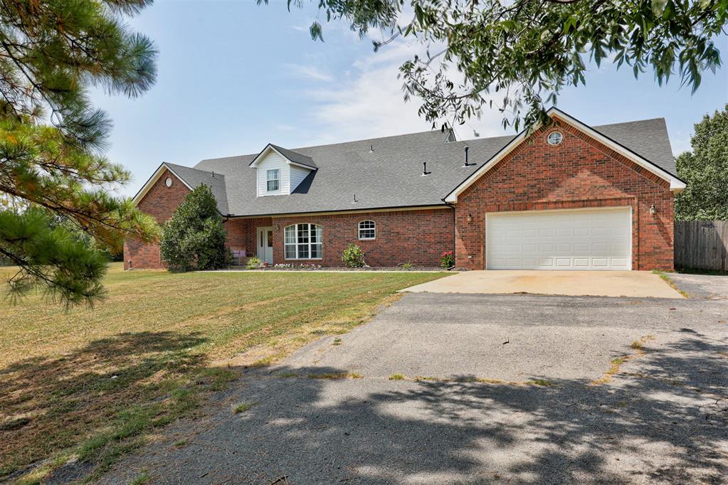 50 Serenada Lane