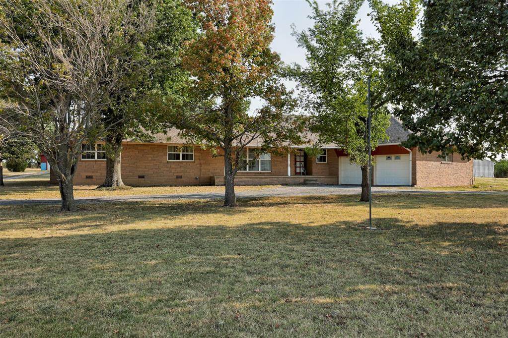 332852 E 1060 Road