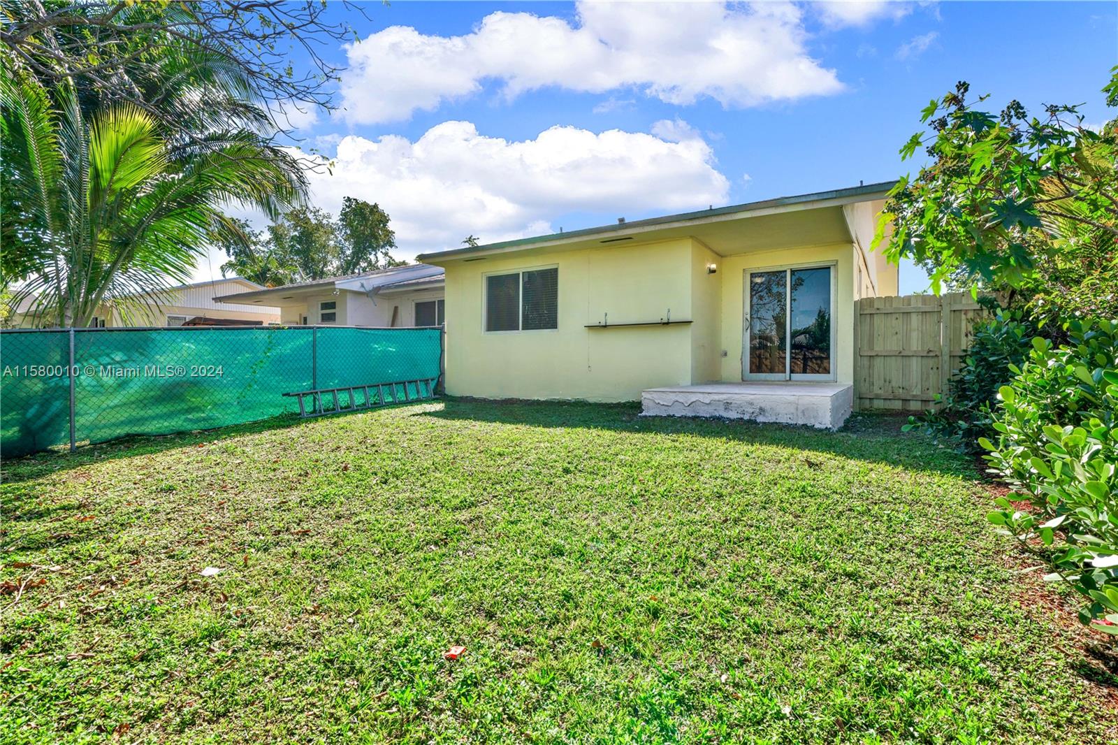 9241 SW 204th Ter