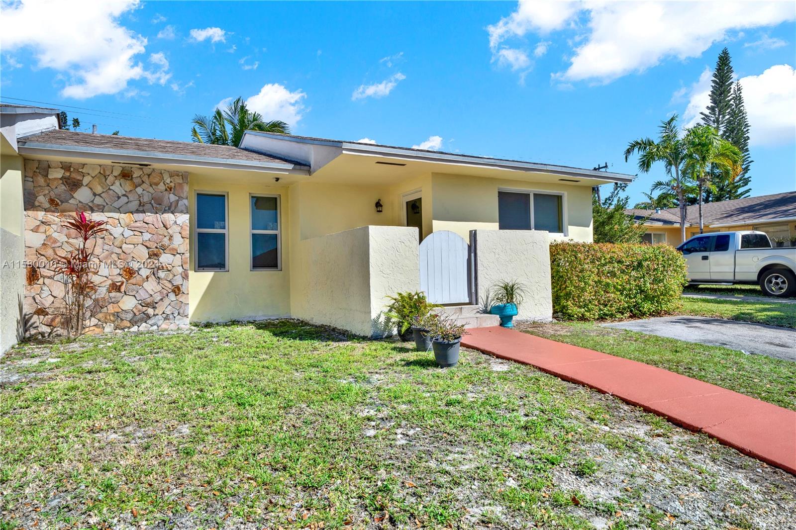 9241 SW 204th Ter