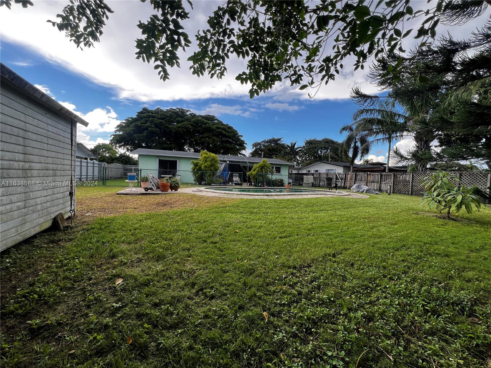 19001 Sterling Dr