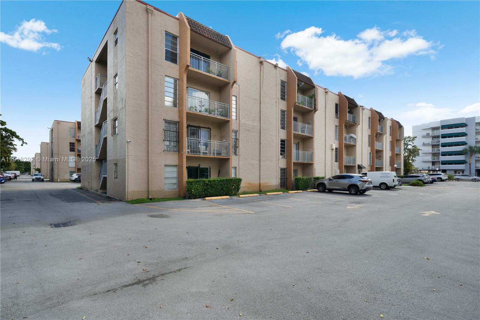 4855 NW 7th St # 6 Unit: 409-6