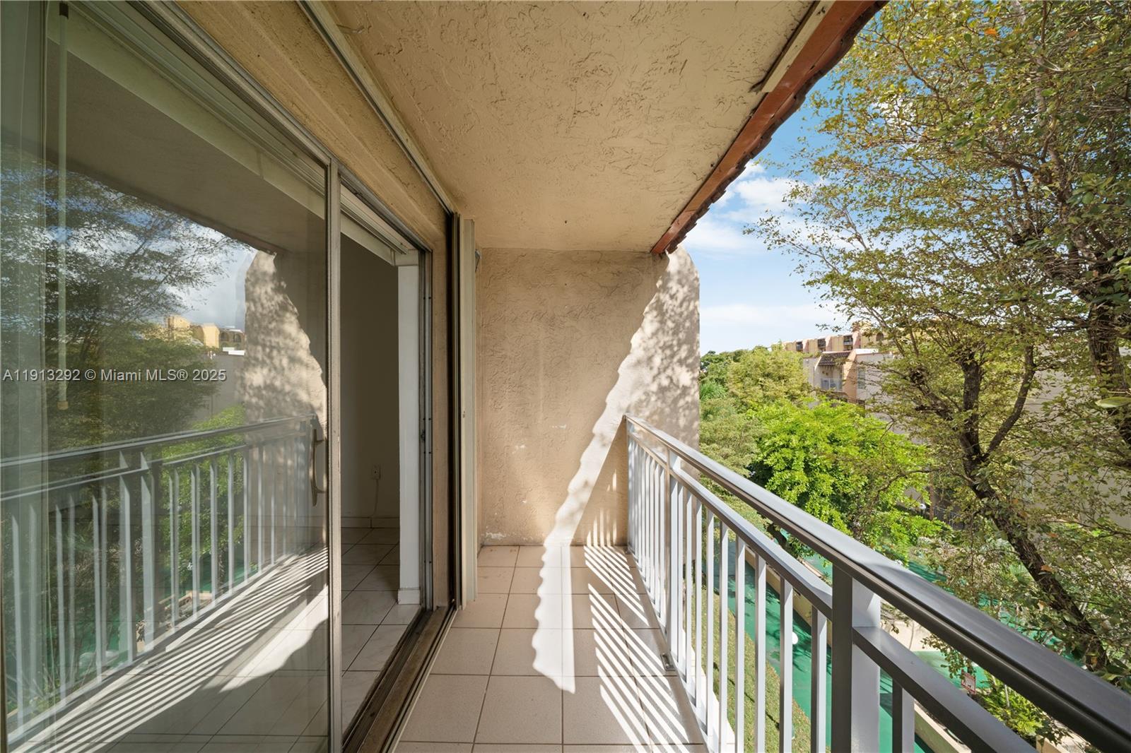 4855 NW 7th St # 6 Unit: 409-6