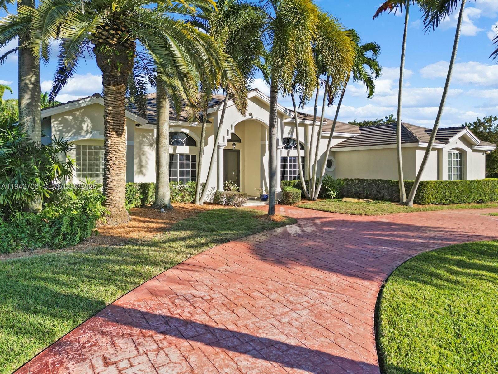 8945 SW 162nd Ter
