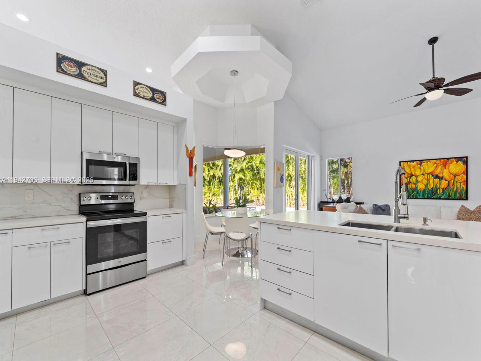 8945 SW 162nd Ter