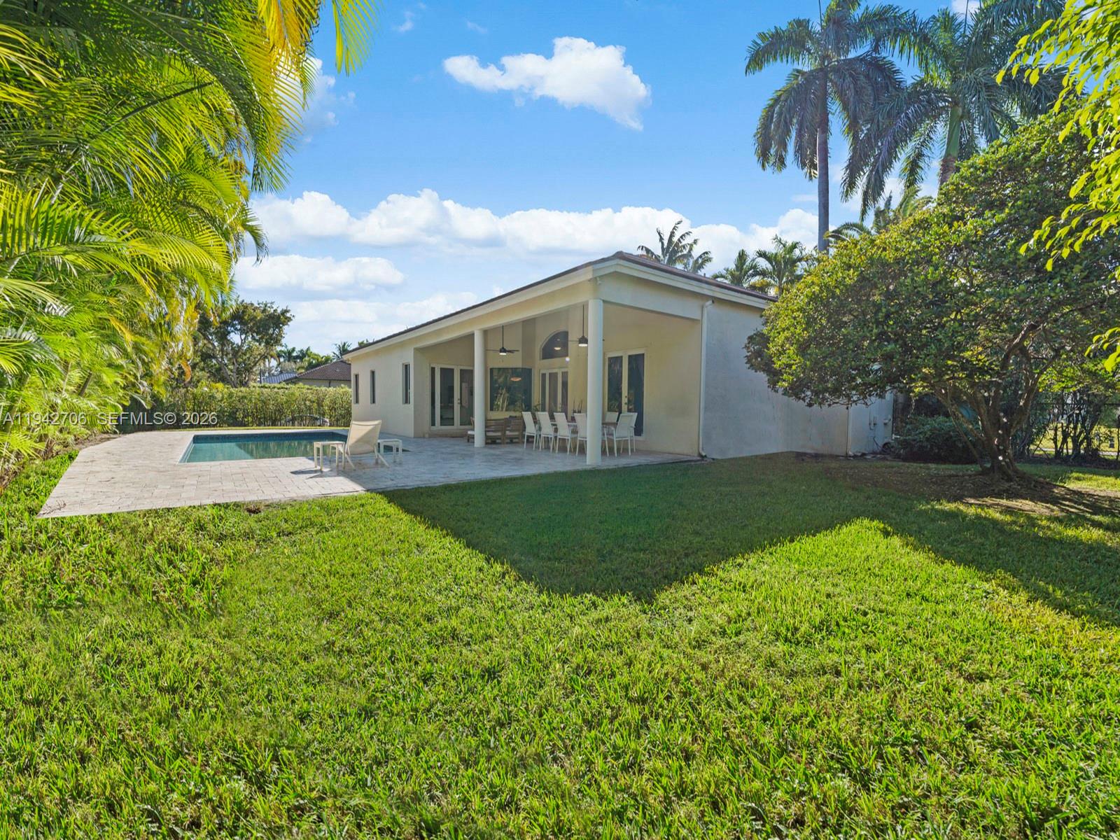 8945 SW 162nd Ter